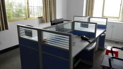 專(zhuan)業辦(ban)公設備轉(zhuan)讓，助(zhu)力企(qi)業高(gao)效(xiao)運轉(zhuan)